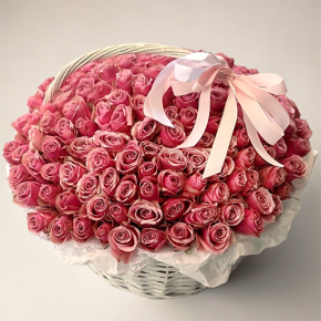 Композиция в корзине из 151 розы Ревиваль в Раменском
