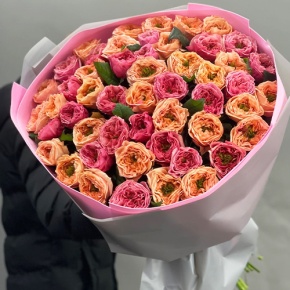 Букет "Лав ю" из 51 пионовидной розы Риджентс парк (60 см) в Раменском