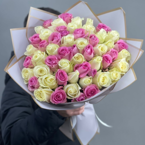 Букет из 51 розы микс  (40 см) в Раменском