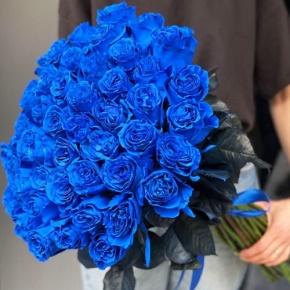 Букет из 51 синей розы Эквадор под ленту (70 см) в Раменском