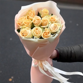 Букет из 11 роз Пич Аваланж (60 см) в Раменском