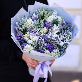 Букет "Алиби" из гиацинтов, вероники, нерине в Раменском