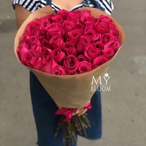 Букет 51 малиновая роза Эквадор Пинк Флоид (60 см) в Раменском