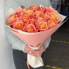 Букет из 21 розы Мисс Пигги ( 50 см ) в Раменском