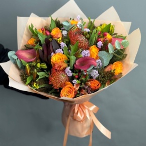 Букет "Даниэлла" из калл, роз, гиперикума, сафари, капса и лейко в Раменском