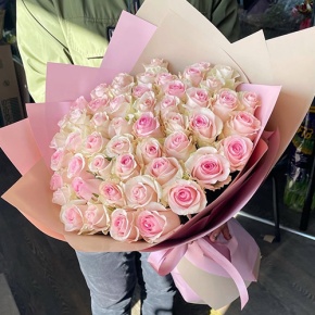 Букет 101 роза Свит ревиваль (60 см) в Раменском