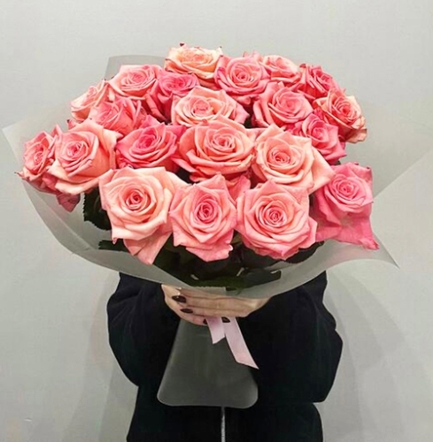 Букет из 21 розовой розы (50 см) в Раменском
